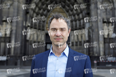 Exklusives Photoshooting mit Daniele Ganser in Köln