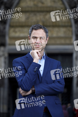 Exklusives Photoshooting mit Daniele Ganser in Köln