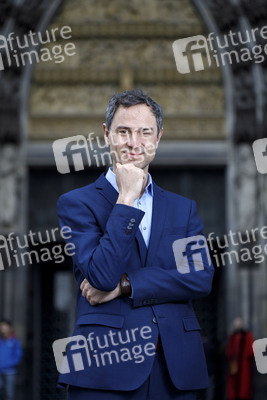 Exklusives Photoshooting mit Daniele Ganser in Köln