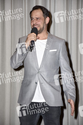 Preview 'Lommbock' in München