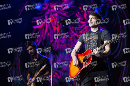 La Noche de Cadena 100 2017 in Madrid