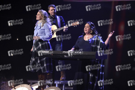 TV-Show 'Schlagercountdown - Das große Premierenfest' in Oldenburg