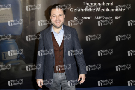Photocall 'Gefährliche Medikamente' in Hamburg