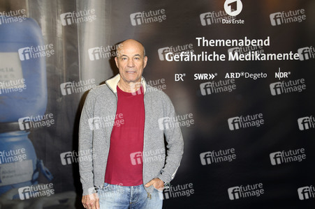 Photocall 'Gefährliche Medikamente' in Hamburg
