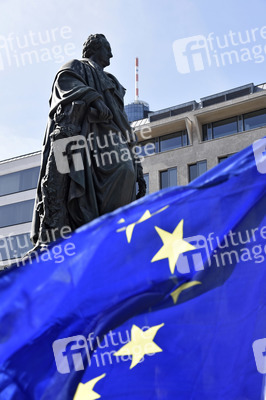 'Pulse of Europe' Kundgebung in Frankfurt