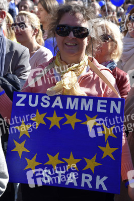 'Pulse of Europe' Kundgebung in Frankfurt