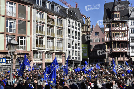 'Pulse of Europe' Kundgebung in Frankfurt