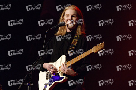 Konzert von Fenne Lily in Köln