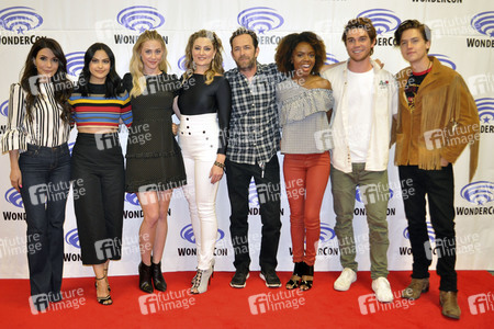 Photocall 'Riverdale' auf der WonderCon 2017 im Anaheim
