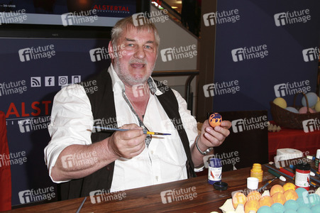 Charity Aktion 'The Perfect Easter Table' in Hamburg