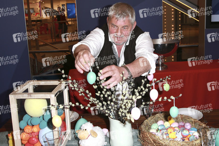 Charity Aktion 'The Perfect Easter Table' in Hamburg
