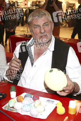 Charity Aktion 'The Perfect Easter Table' in Hamburg