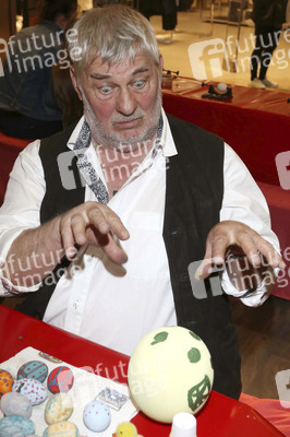 Charity Aktion 'The Perfect Easter Table' in Hamburg