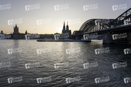 Am Rheinboulevard in Köln