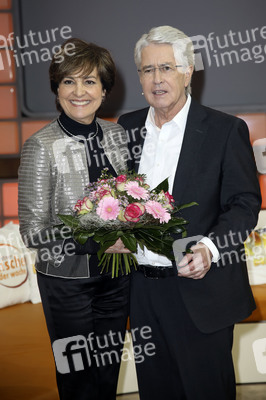Fototermin bei der TV Überraschungsshow zum 75. Geburtstag von Frank Elstner in Berlin