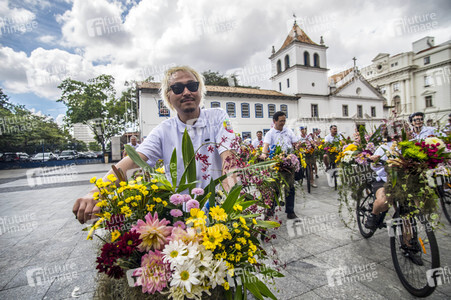 Flower Messenger in Sao Paulo