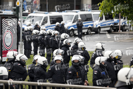 Demonstrationen gegen den AfD Bundesparteitag in Köln