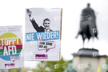 Demonstrationen gegen den AfD Bundesparteitag in Köln