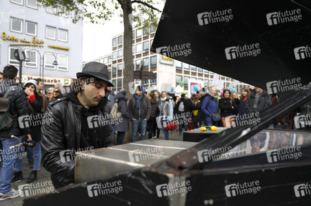 Demonstrationen gegen den AfD Bundesparteitag in Köln