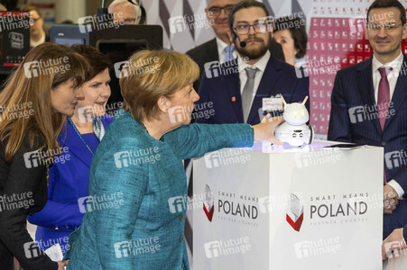Eröffnungsrundgang der Bundeskanzelerin auf der Hannover Messe 2017