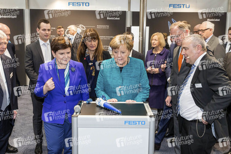 Eröffnungsrundgang der Bundeskanzelerin auf der Hannover Messe 2017