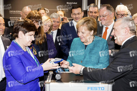 Eröffnungsrundgang der Bundeskanzelerin auf der Hannover Messe 2017
