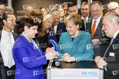 Eröffnungsrundgang der Bundeskanzelerin auf der Hannover Messe 2017