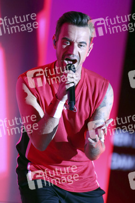 Liveshow 'Das große Schlagerfest - Die Party des Jahres' in Kiel