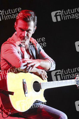 Liveshow 'Das große Schlagerfest - Die Party des Jahres' in Kiel