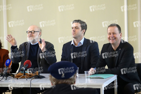 Pressekonferenz zur Wiedereröffnung der Staatsoper Unter den Linden in Berlin
