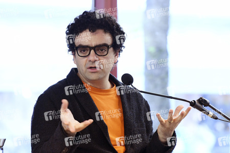 Buchpräsentation 'Lebenskünstler' von Rolando Villazon in Köln