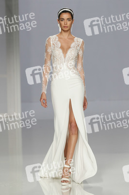 Rosa Clara Fashion Show, Barcelona Bridal Fashion Week
