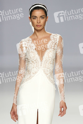 Rosa Clara Fashion Show, Barcelona Bridal Fashion Week