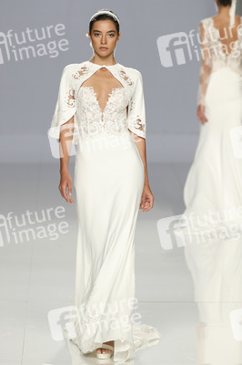 Rosa Clara Fashion Show, Barcelona Bridal Fashion Week