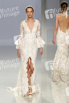 Rosa Clara Fashion Show, Barcelona Bridal Fashion Week