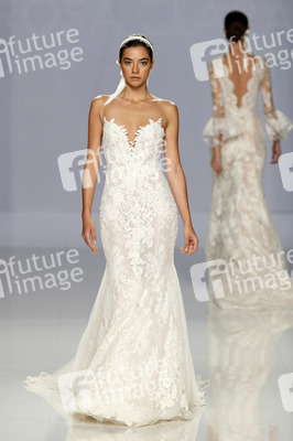 Rosa Clara Fashion Show, Barcelona Bridal Fashion Week
