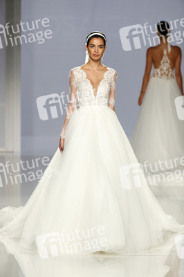 Rosa Clara Fashion Show, Barcelona Bridal Fashion Week