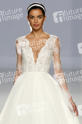 Rosa Clara Fashion Show, Barcelona Bridal Fashion Week