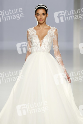 Rosa Clara Fashion Show, Barcelona Bridal Fashion Week