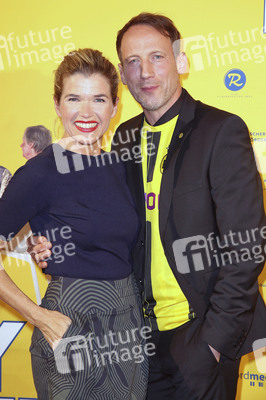 Filmpremiere 'Happy Burnout' in Hamburg