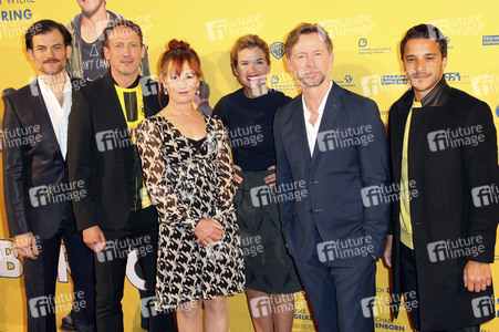 Filmpremiere 'Happy Burnout' in Hamburg
