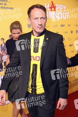 Filmpremiere 'Happy Burnout' in Hamburg