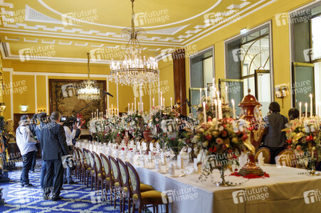 Ladies Dinner zu 30 Jahre Harald Glööckler Pompöös in Köln