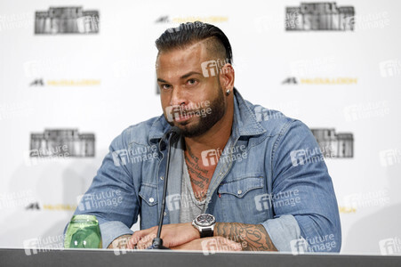 Pressekonferenz zum Charity-Event 'Duell der Maschinen' in Köln