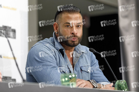 Pressekonferenz zum Charity-Event 'Duell der Maschinen' in Köln