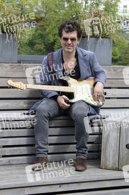 CD-Präsentation von Doyle Bramhall II in Hamburg