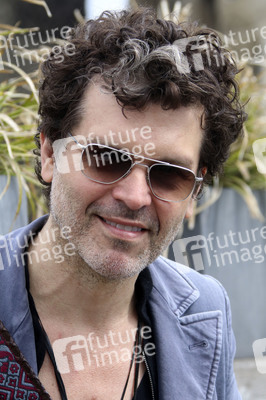 CD-Präsentation von Doyle Bramhall II in Hamburg