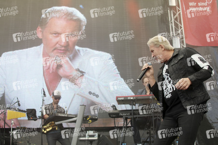 Johnny Logan beim Hafengeburtstag 2017 in Hamburg