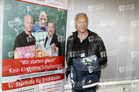 Pressetermin 'Wir starten gleich - Kein Kind ohne Schulranzen' in Hamburg