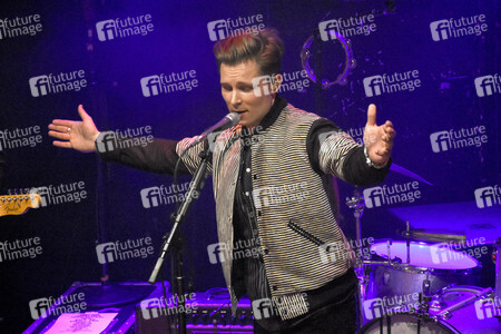 Frankie Ballard